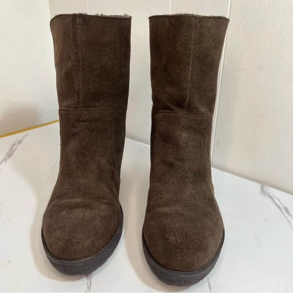 Kelly & Katie Dark Brown Sued Lined Fold Down Wedge Ankle Boots Size 7.5